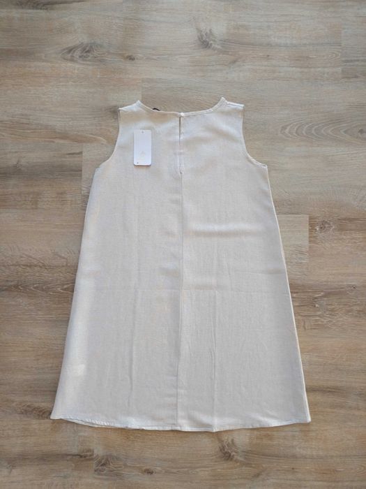 Рокля BIANCO LUCCI размер М