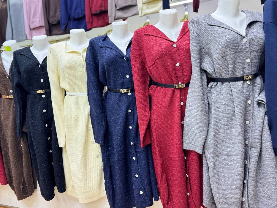 Palto va jenfirlar sotiladi