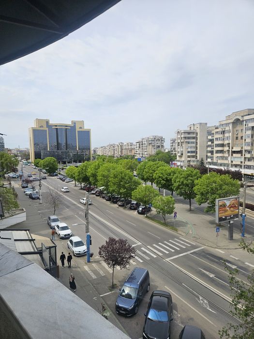 Apartament 4 camere A.I. Cuza