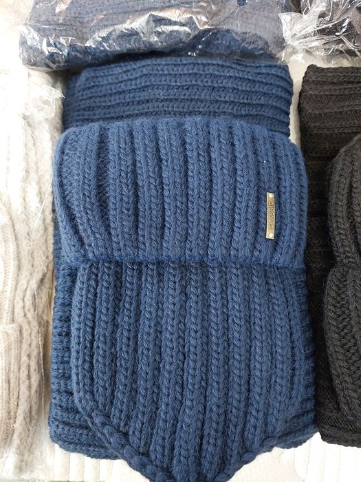 Новые шапки по 1 тыс тенге