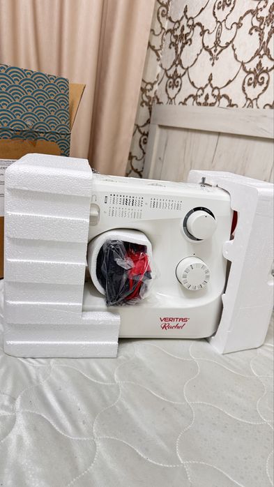 Продам срочно швейную машинку