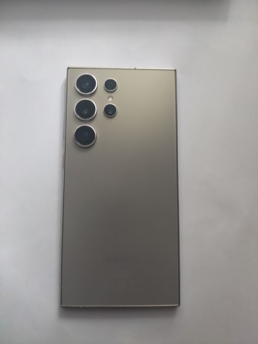 Vand Samsung s24 ultra
