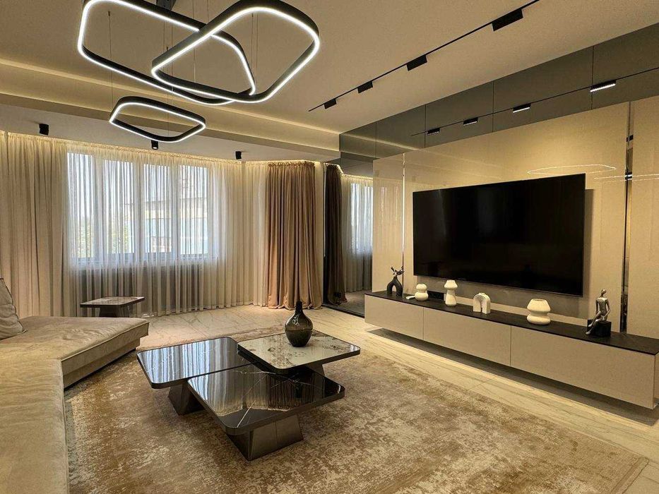 Продам 3х ком / ул. Садык Азимова / Новостройка