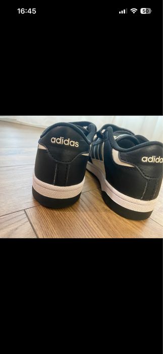 Adidasi  copii 33