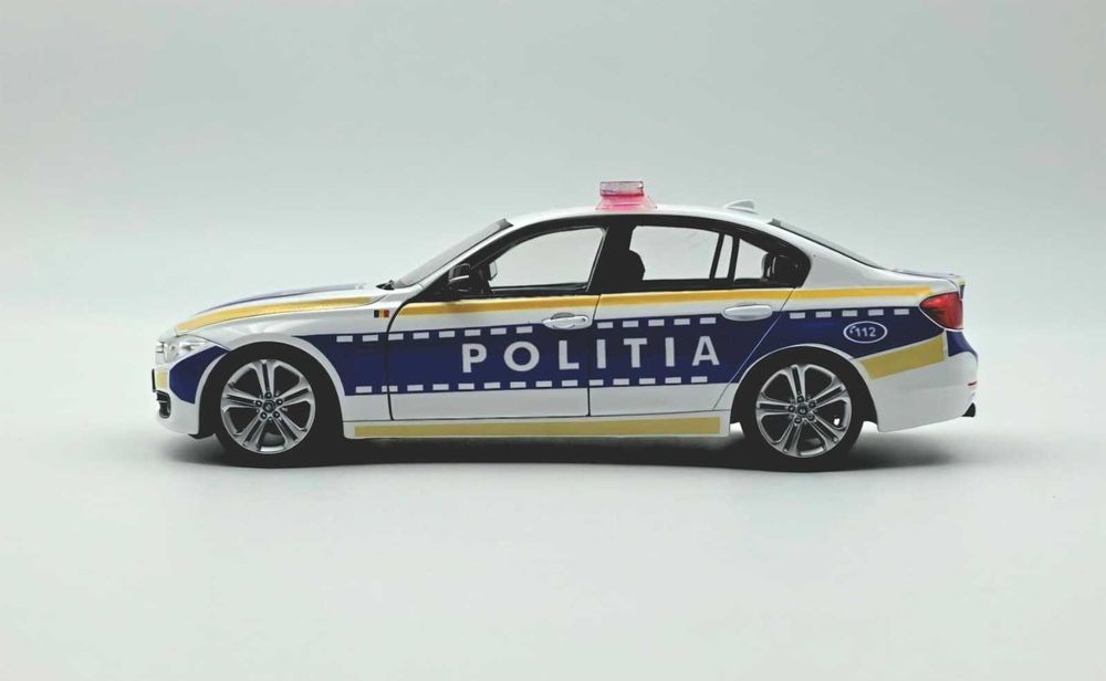 Macheta BMW 3 Series Poliția Română 1:18 Welly