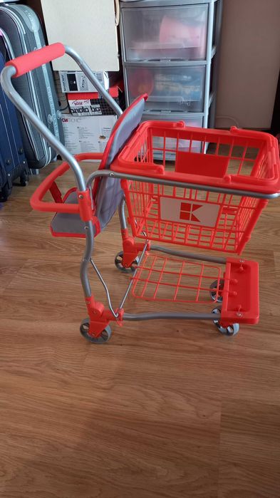 Детска количка за пазар