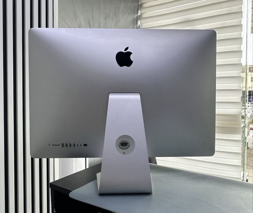 Apple iMac 2017 года 27 inch 5к в хорошем состоянии!