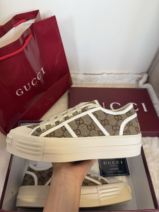 Дамски обувки Gucci