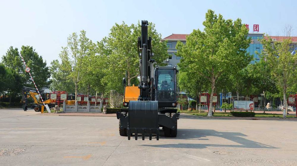 Экскаватор HENGTE HT160W (ковш 0,6 куб)