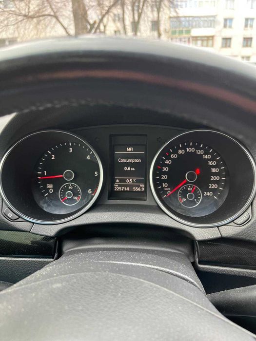 Volskwagen Golf 6, 2011, 1598  cmc, 105 CP, gri