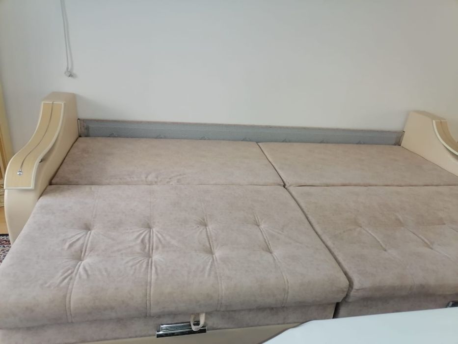 Продам диван б/у