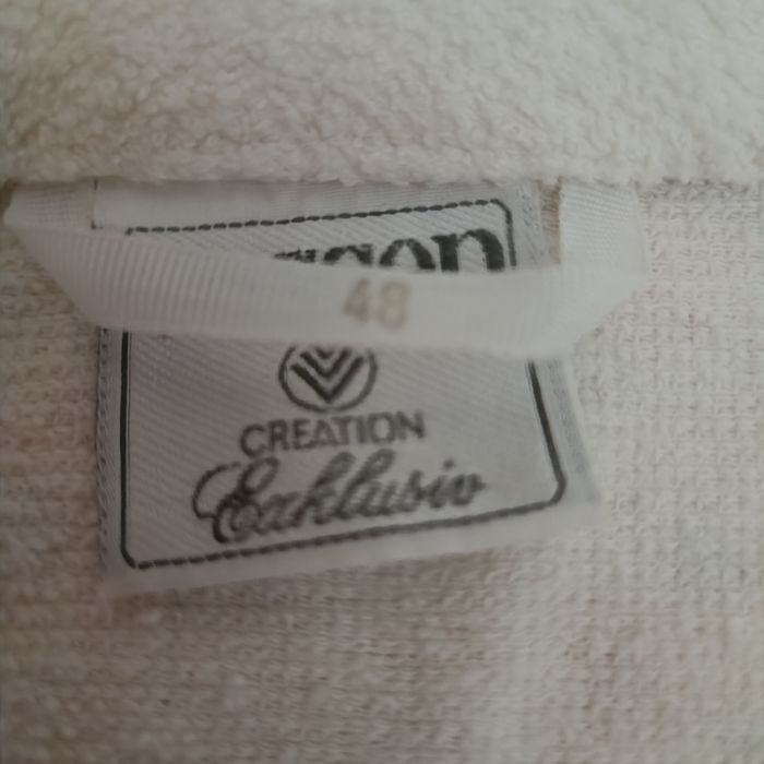 Белый махровый халат