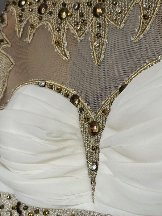 Официална рокля с камъни