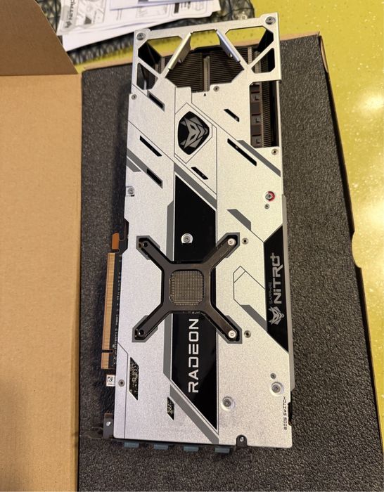 Видеокарта sapphire nitro+ rx6900xt special edition ОБСЛУЖЕНА