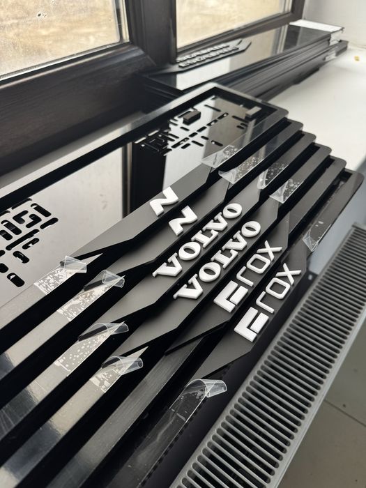 Изготовление именных авторамок