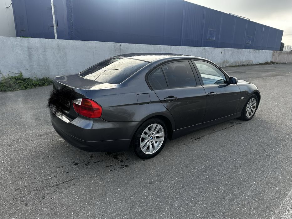 Bmw e90. 2.0i 170 cai