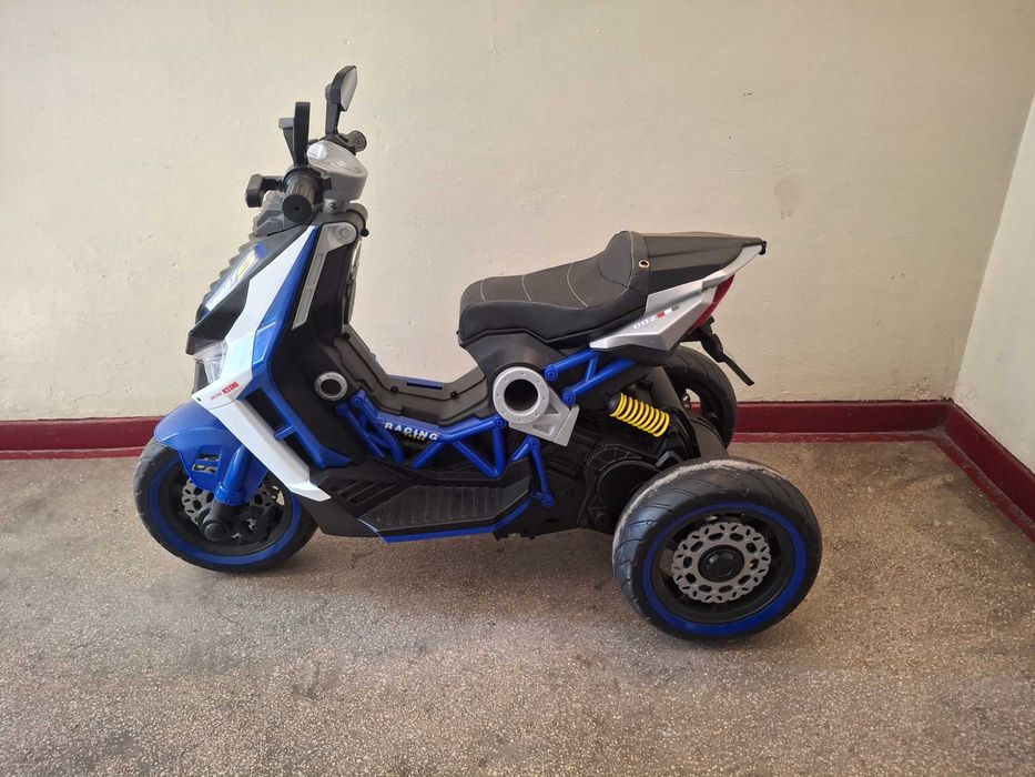 Motocicleta electrica copii