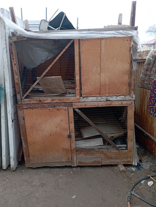 Есик сатылады шоже багатын кора сатылады