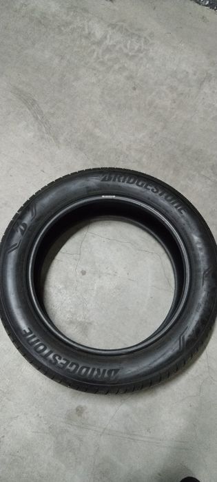 Bridgestone Alenza 001