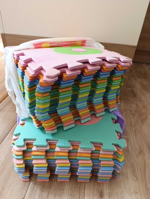 Килимче-пъзел за игра