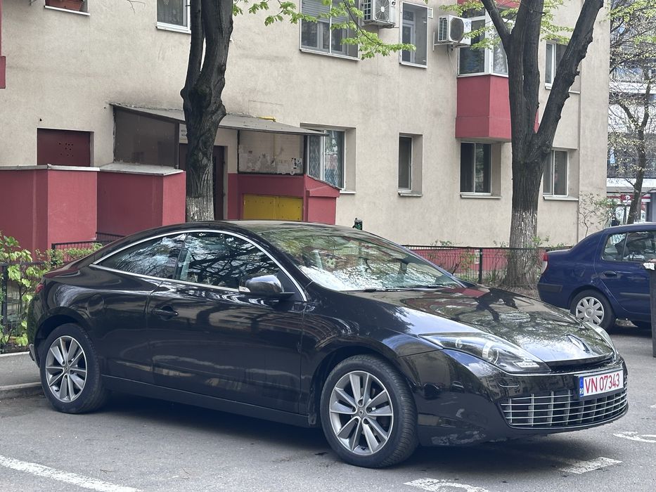 Renault Laguna Coupe 2013