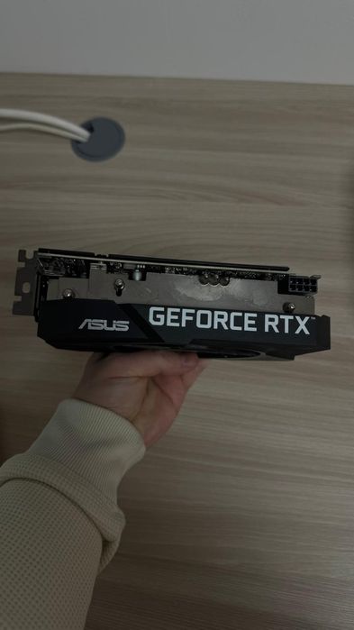 Видеокарта 3060-12 ГБ