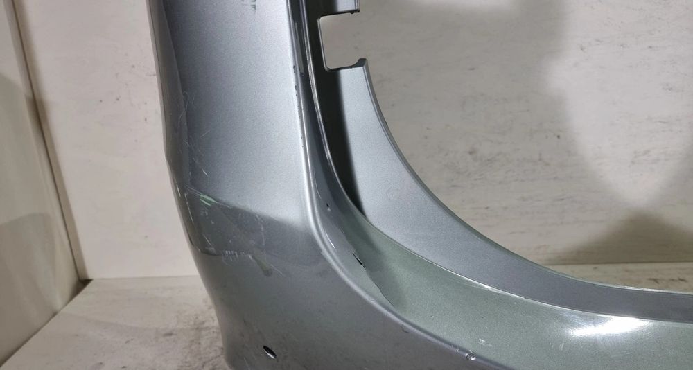 Bara spate Kia Carens , 2013, 2014, 2015, 2016, cod de origine OE 86611-A4000