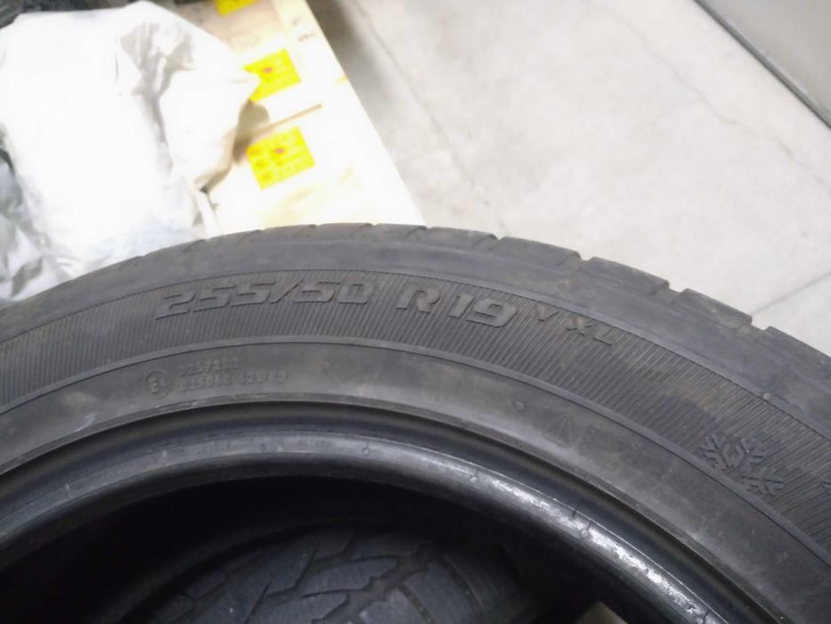 Продавам зимни гуми GENERAL 255/50/ R19 - 4 броя