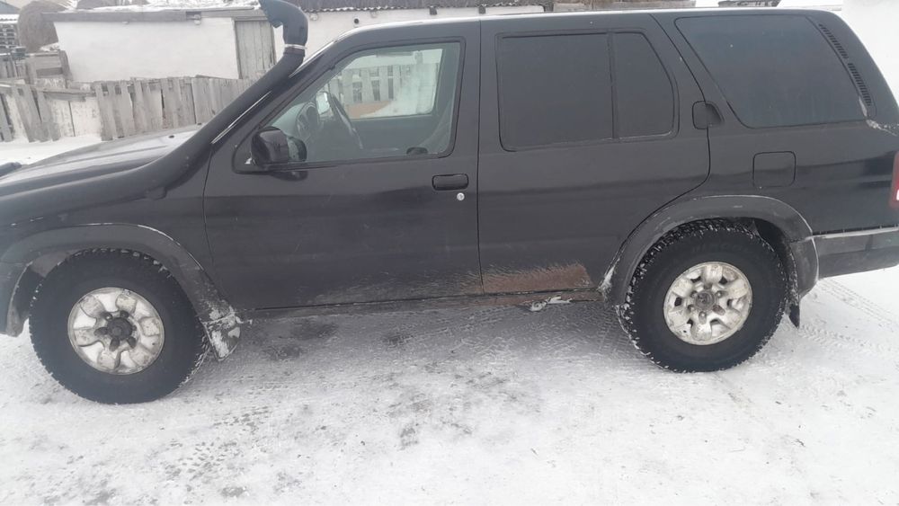 Продаю Nissan Terrano