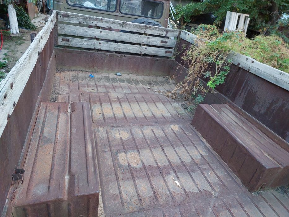 ГАЗ 66 бортовой продам срочно