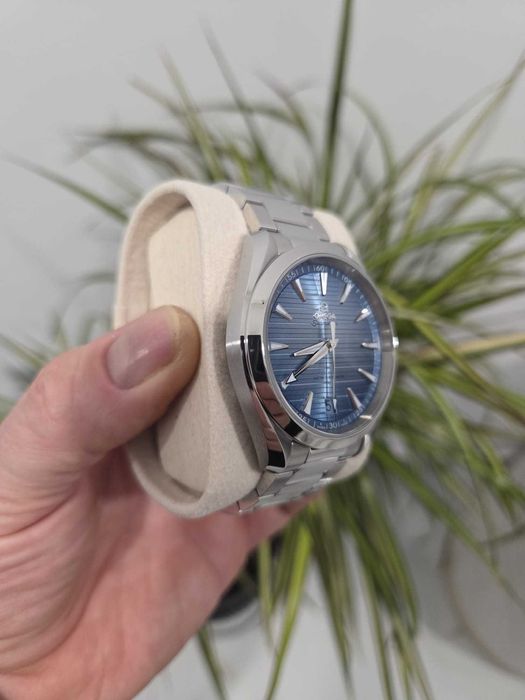 Omega Seamaster Aqua Terra Summer Blue