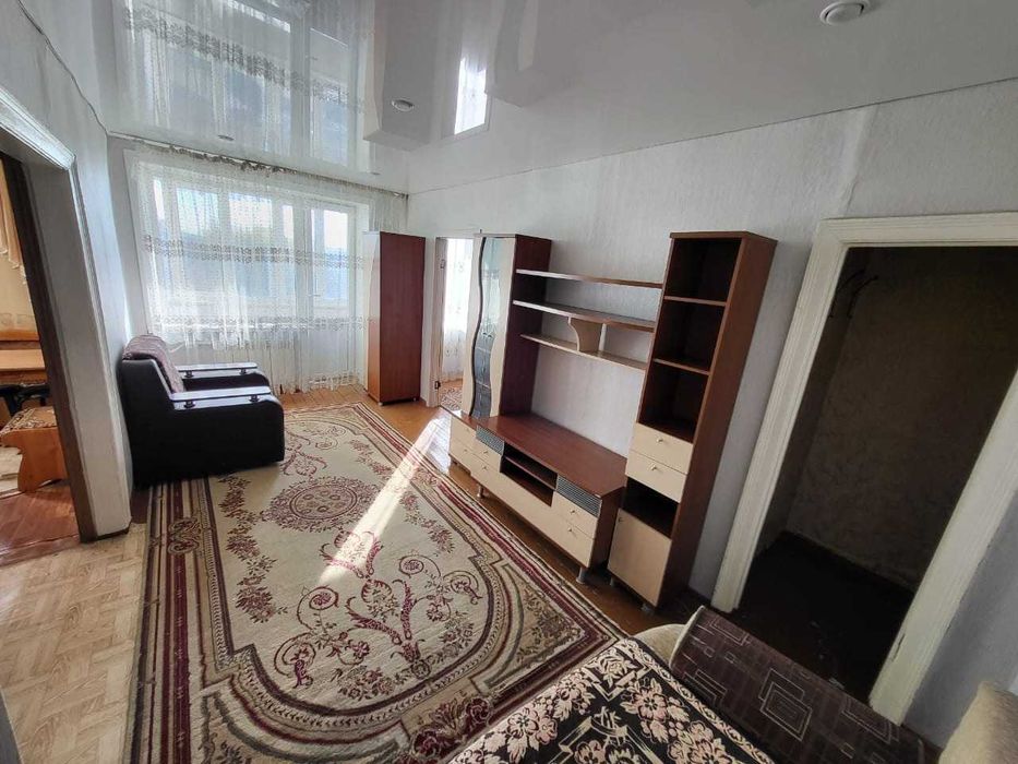Продам 2х ком квартиру район Уют