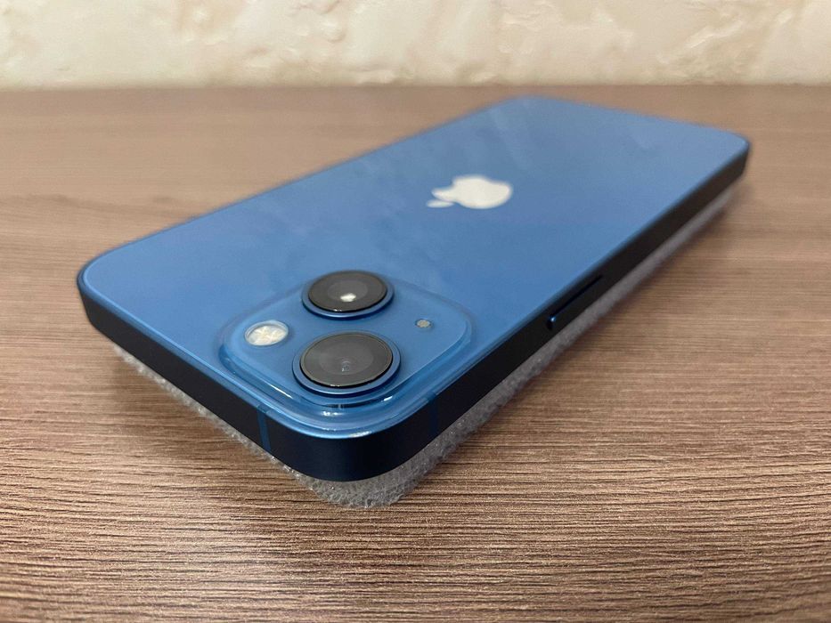 Смартфон Apple iPhone 13 Blue 128Gb