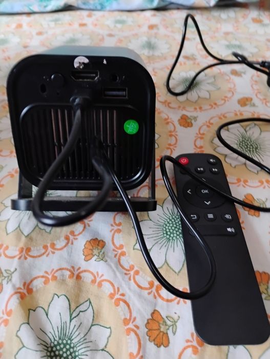 Vând proiector Roth