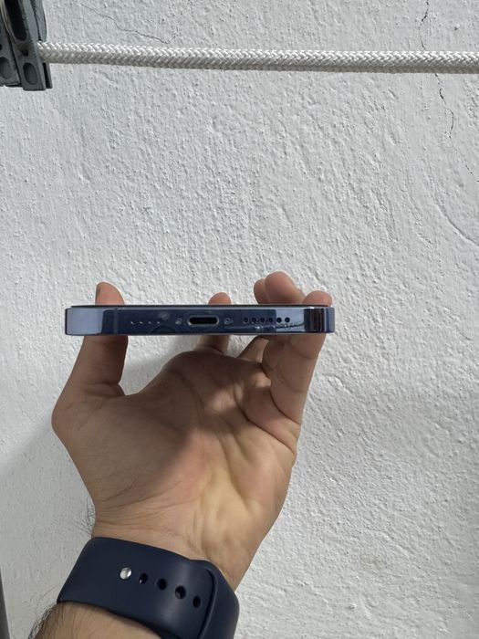 Продам Iphone 13 pro max