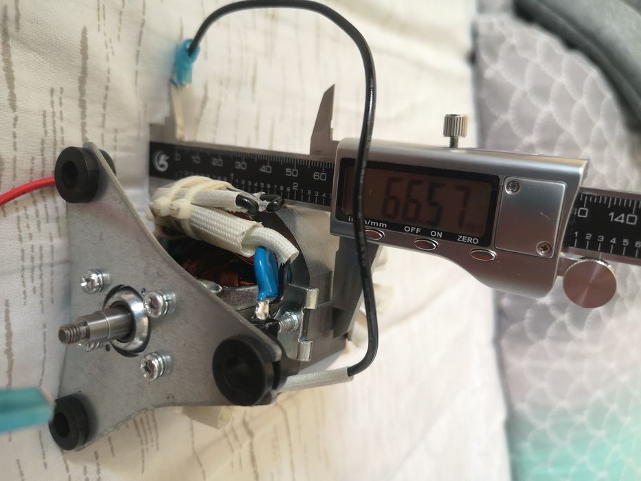 Motor 800W, HC7625 Class 155 HC70/28 220-240v/50-60Hz