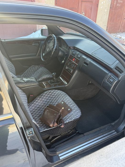 Продам Мерседес 210