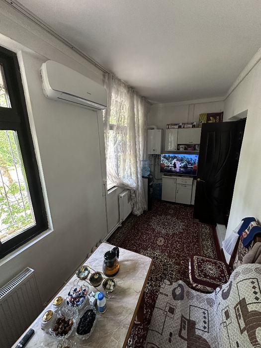 Продаëтся своя 3× квартира в Чирчике