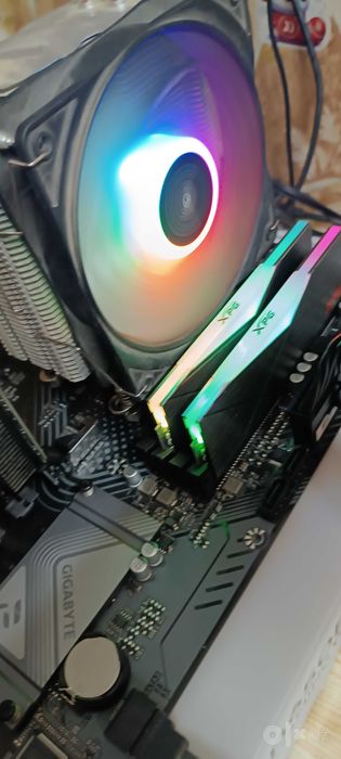 Gigabyte B550 Eagle + AMD Ryzen 9 3900X+DDR4 8+8Gb