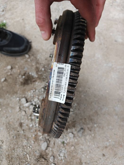 Продавам маховикза Toyota Rav 4 Dizel цена 60 евро