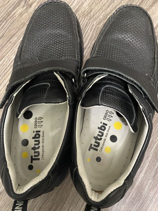 Продам туфли на мальчика