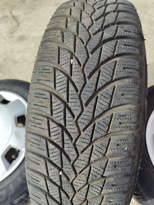Комплект зимни гуми с джанти от Шкода Фабиа 165/70/14