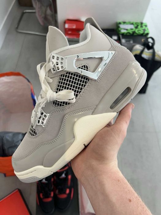 #SUPER PREȚ# Nike Air Jordan 4 Frozen Moments  - VERIFICARE COLET