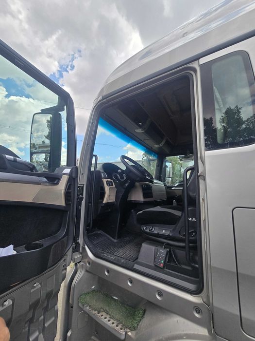 Vand Man TGX 18460 LLS-U +Semiremorca Schmitz Cargobull (Mega)
