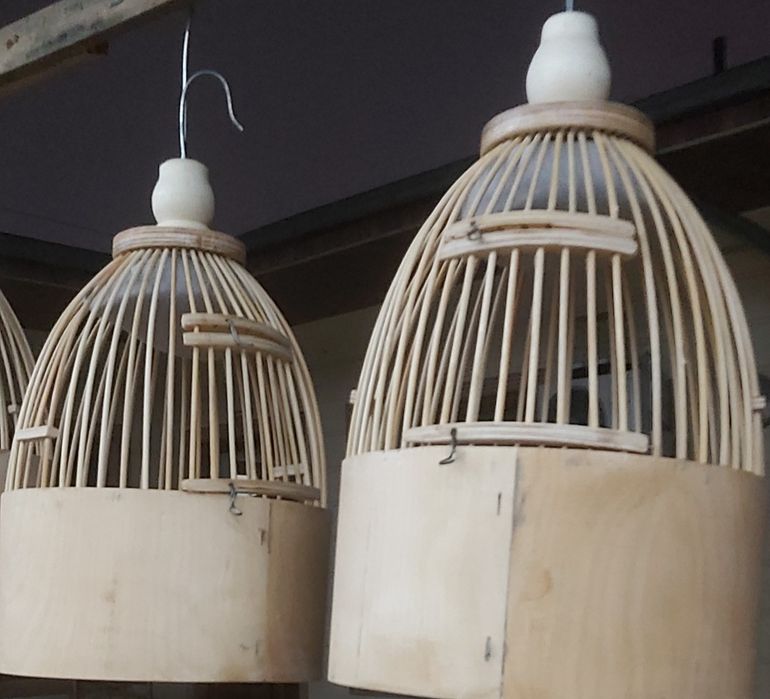 Италия Тур ково сотилади  лакланган  
165 миндан  тел 
88704