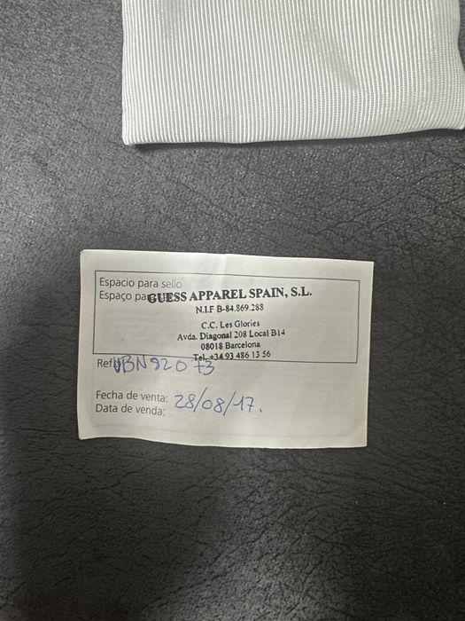 Дамски колие Guess