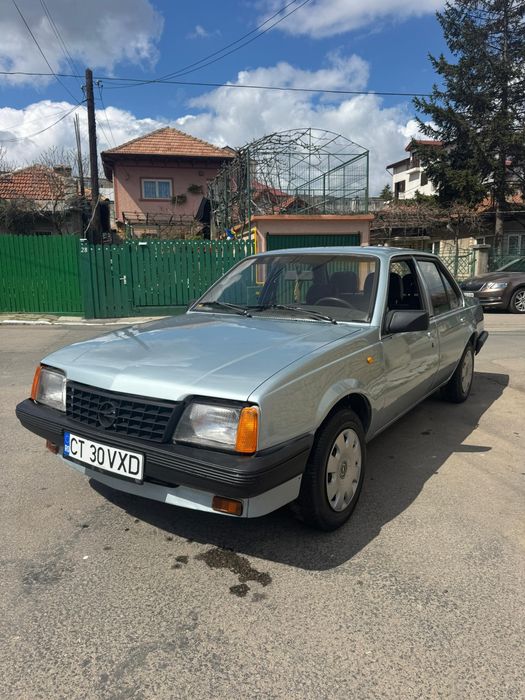 OPEL Ascona 1986 — imagine 3