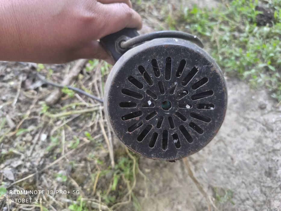 Насос водяной ..