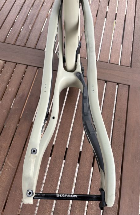 2023 Propain Hugene 2 CF Carbon