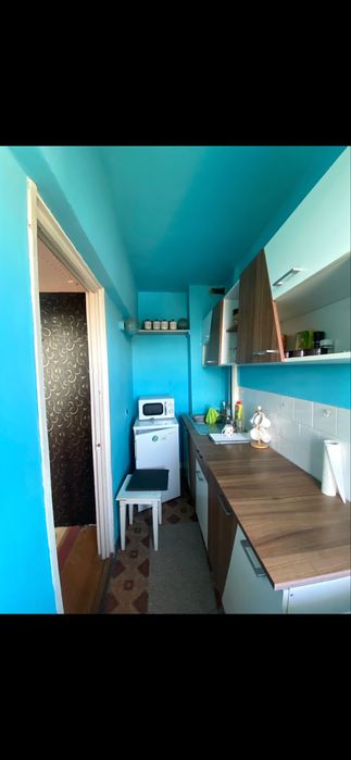 Vand apartament cu o camera Uta central